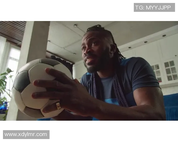 爆笑瞬间盘点那些足球黑人球星赛场内外的奇葩趣事 爆笑瞬间盘点那些足球黑人球星赛场内外的奇葩趣事